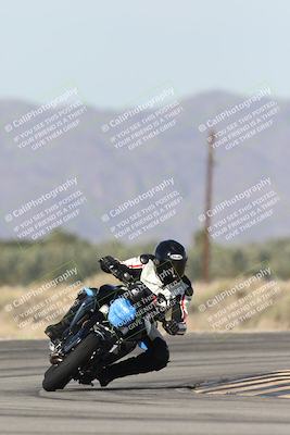 media/Nov-30-2025-TrackXperience (Sun) [[c0061d280f]]/3-Level 1/Session 3 (Turn 16)/